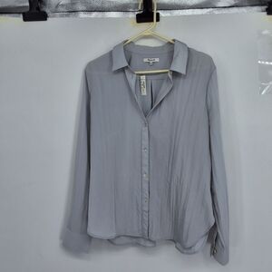 Madewell xl NWT Light Gray Button-Down Shirt